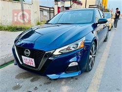 نیسان ئەلتیما